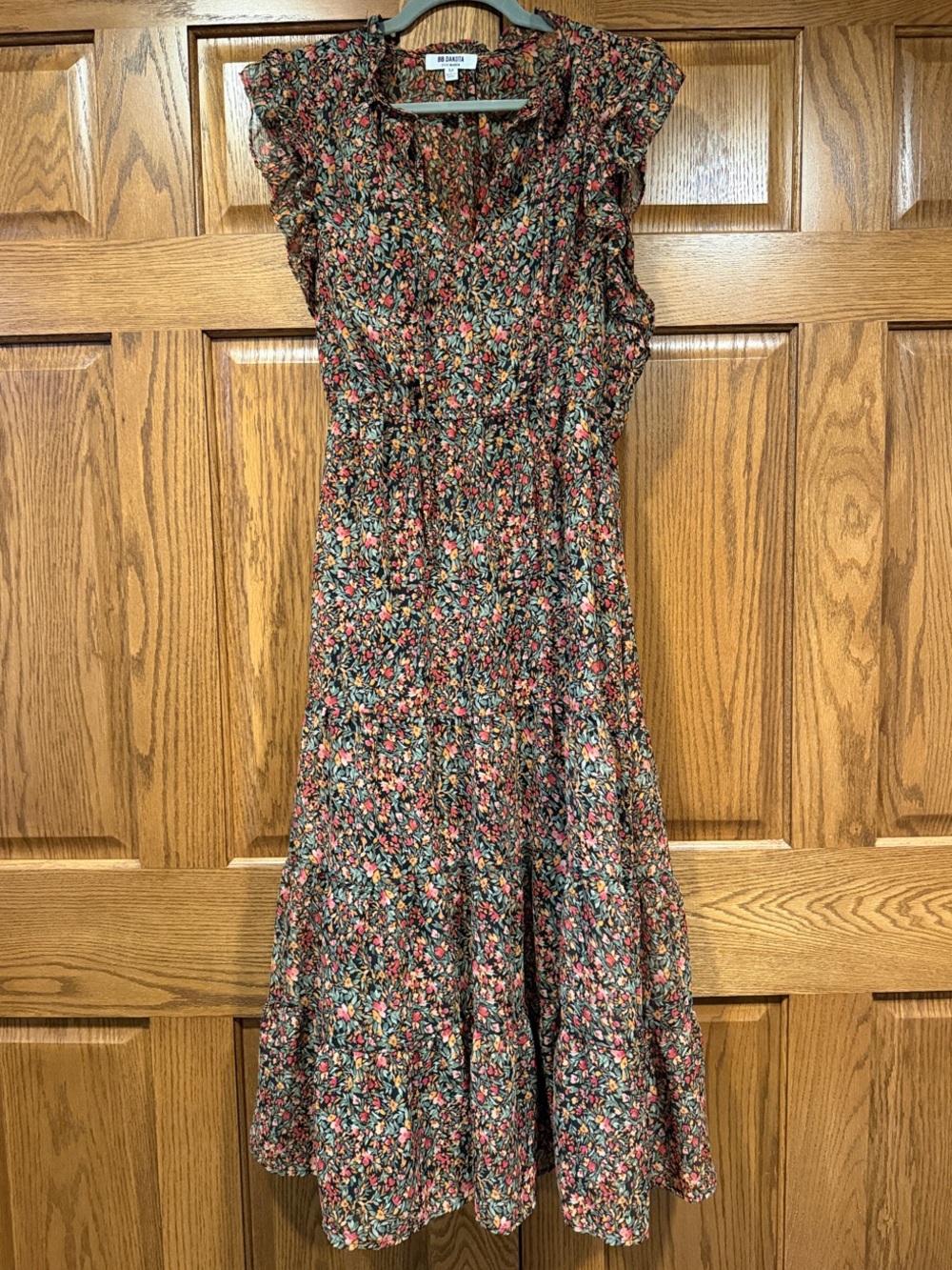 BB Dakota by Steve Madden Ditsy Floral Chiffon Midi Dress Women’s size M